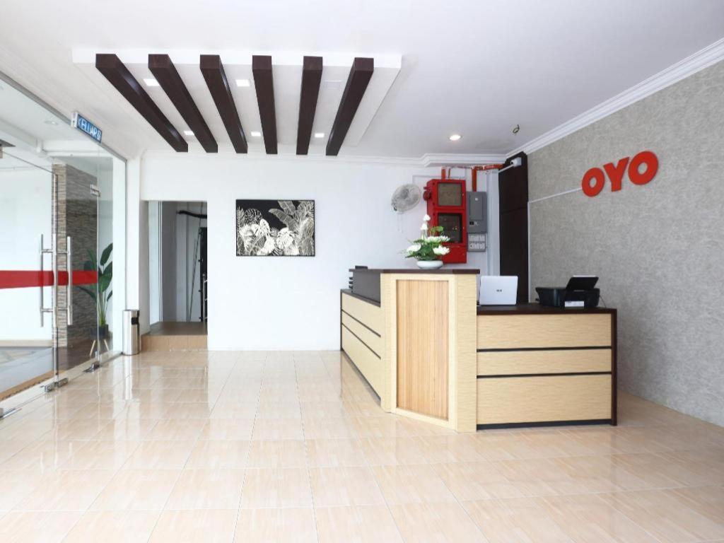 Oyo 89888 Dz Residence Guest House Kota Bharu Exterior photo